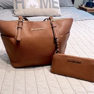 Michael Kors purse and wallet